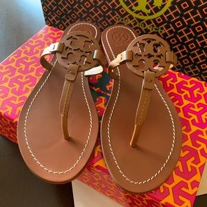NWT Tory Burch Gabriel Flat Thong-9